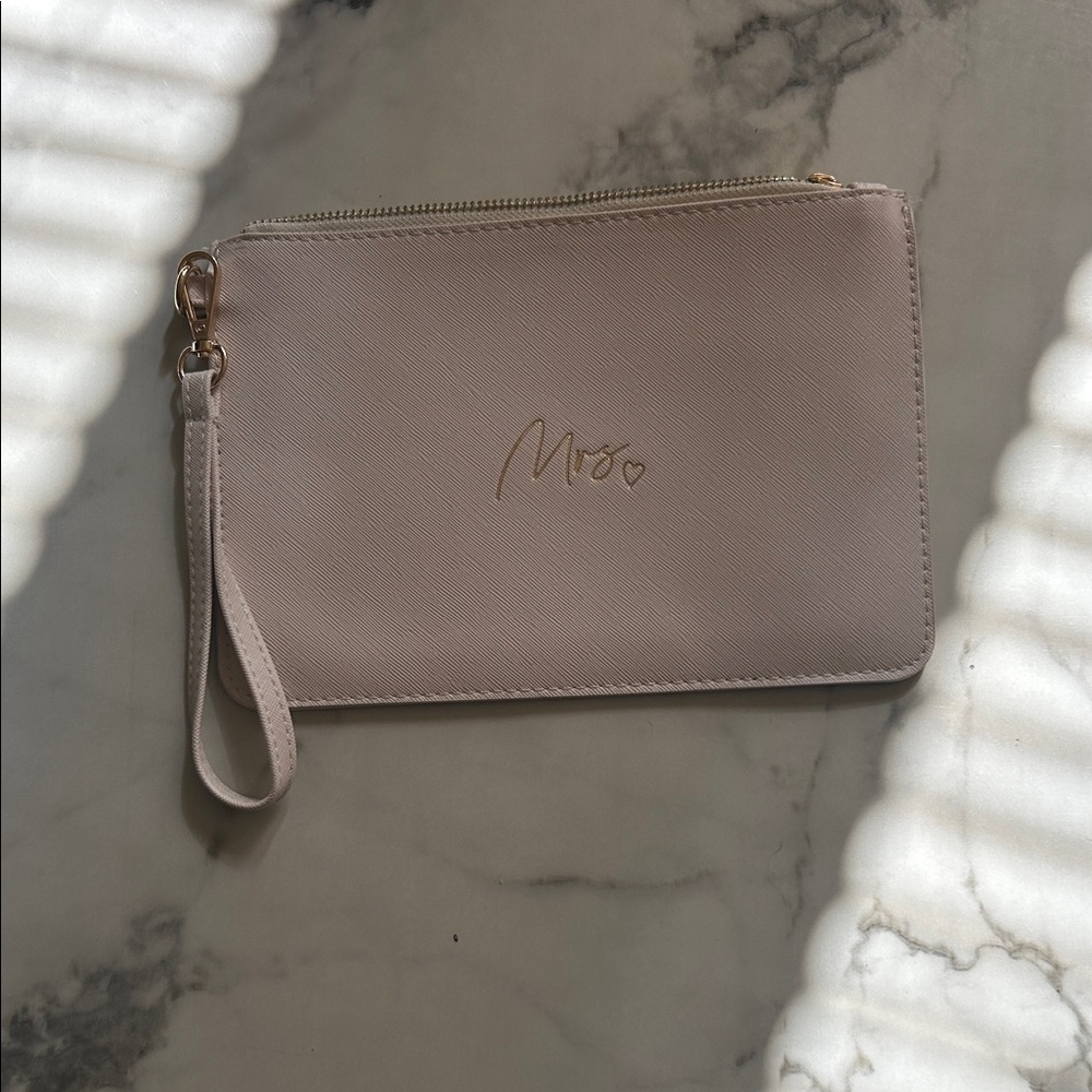 Chic Cream Wristlet Clutch